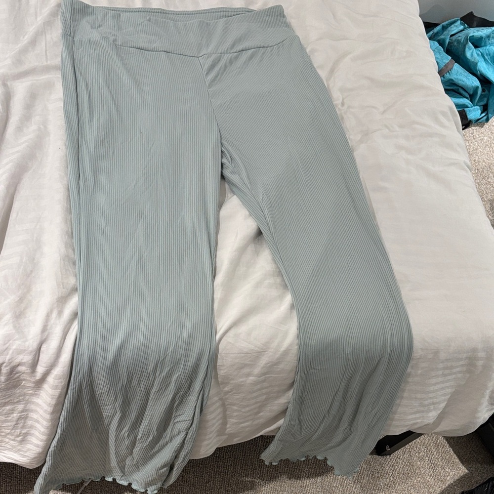 No Boundaries Light blue/grey Wide Leg flared Pants